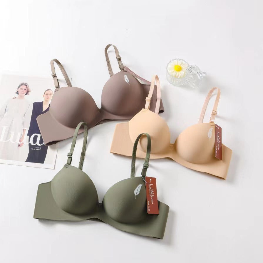 Seamless Feather Design Hand Shape Medium Padded Daily Wear Bra