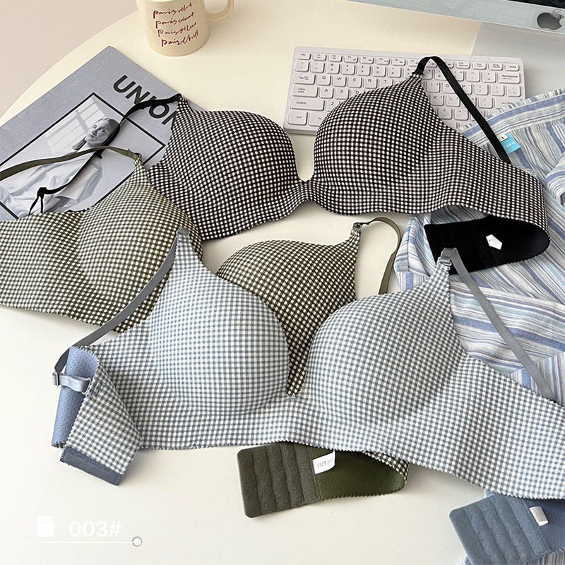 Check Design Hand Shape Medium Padded Deep Cleavage Bra