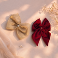 Pack of 2 Pins By Noor