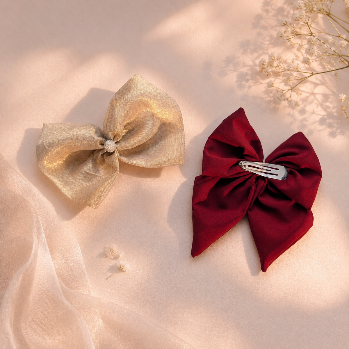 Pack of 2 Pins By Noor