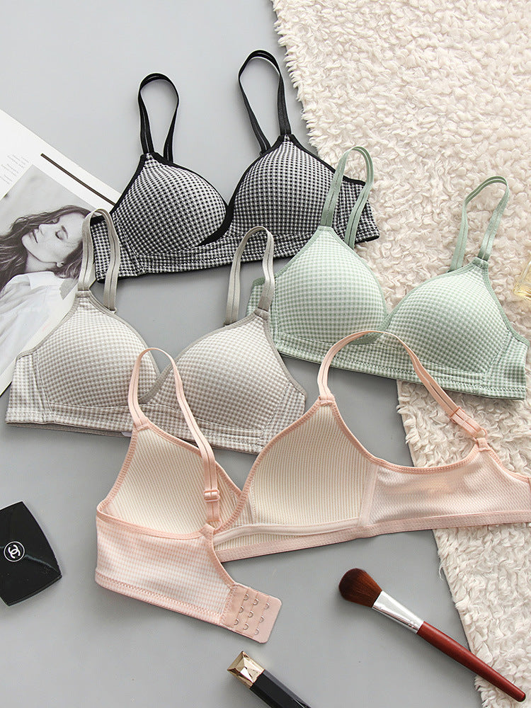Dotted Cross Type Soft & Smooth Wireless Padded Bra