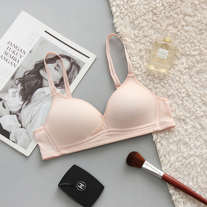 Dotted Cross Type Soft & Smooth Wireless Padded Bra