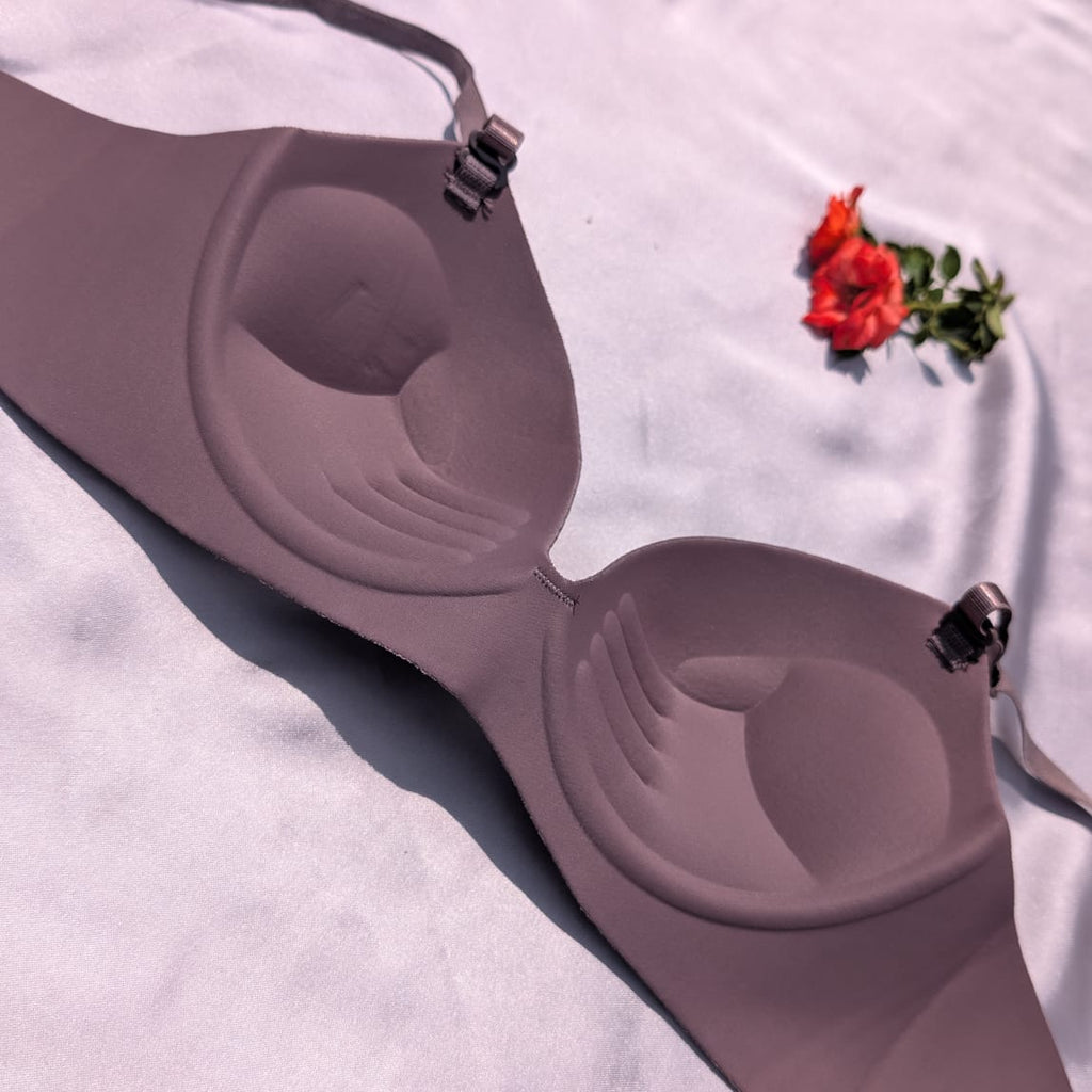 Imposed Design Hand Shape Seamless Medium Padded Bra