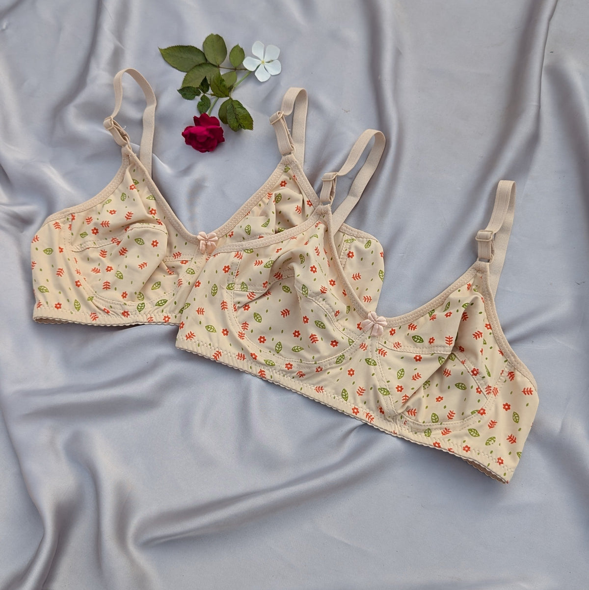 Very Smooth Ice Silk Type Non Padded Bra