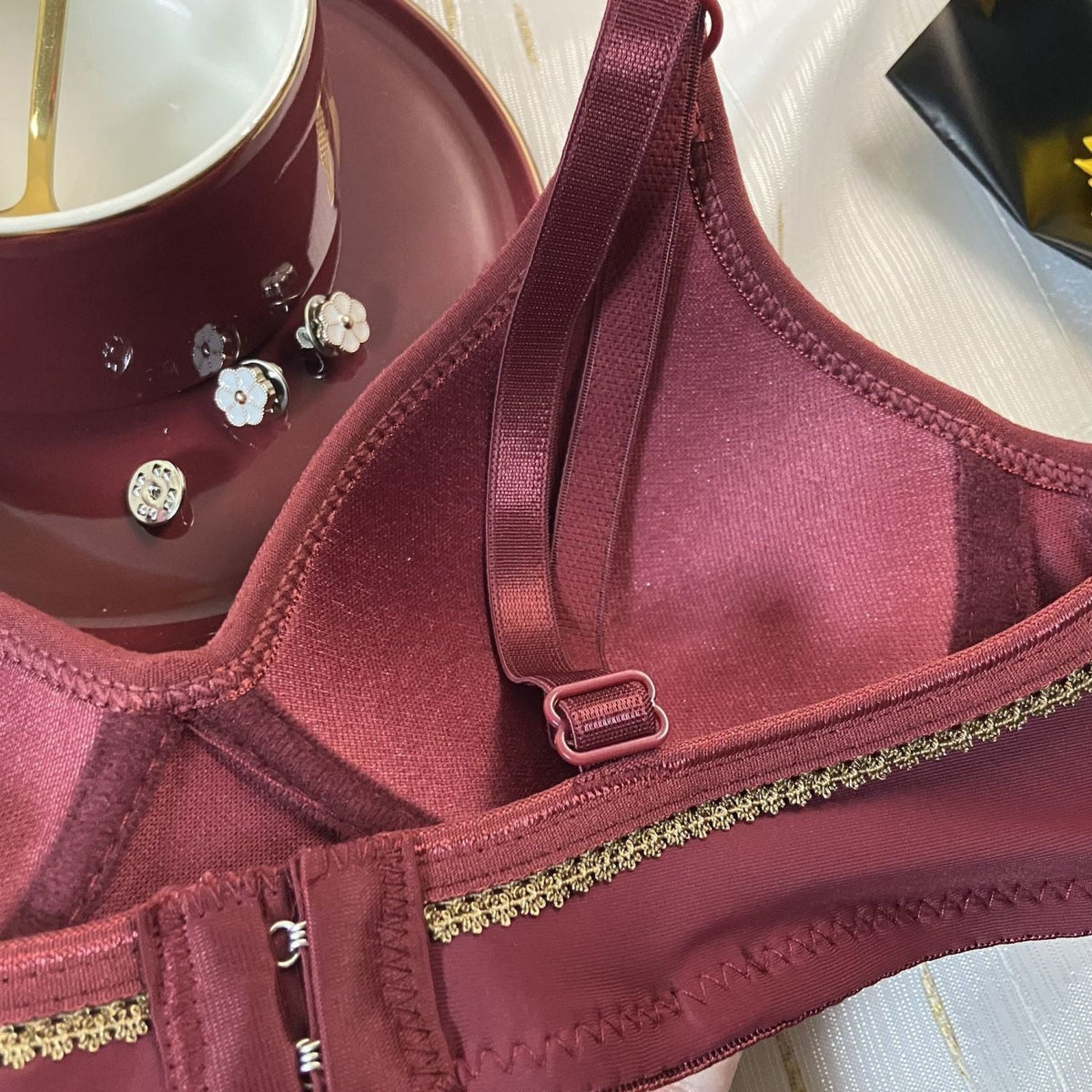 Single Padded Flower Design Lining Bra